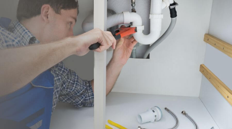 Expert burst pipe repair services in Jasper, MN